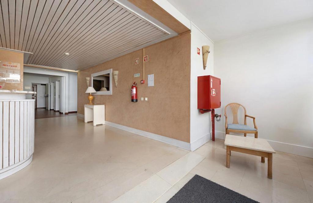 Cozy Apartment With Seaview 300M From The Beach ポルティマン エクステリア 写真